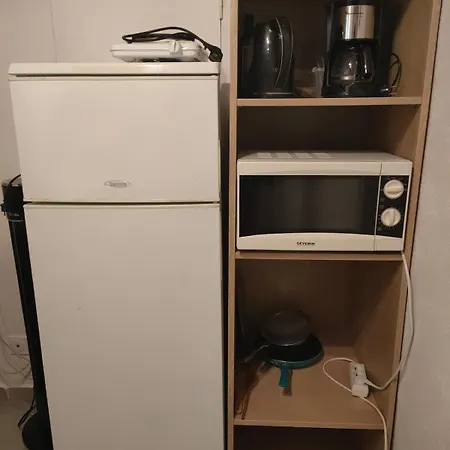 Privatif Avec Jardin * Tolone